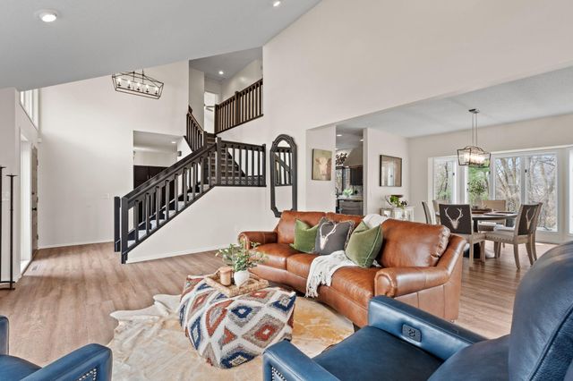 3617 Tanglewood Court, Eagan, MN 55123