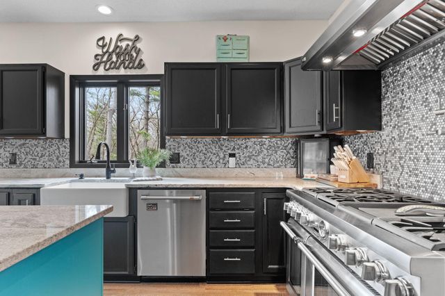 3617 Tanglewood Court, Eagan, MN 55123