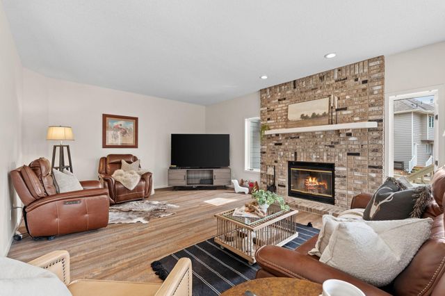 3617 Tanglewood Court, Eagan, MN 55123