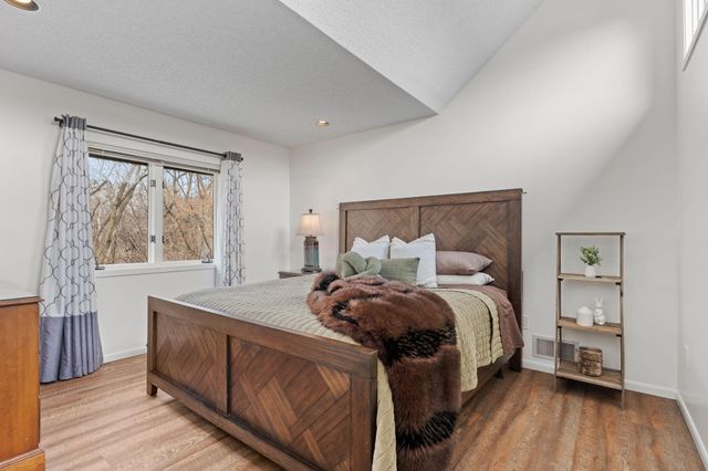 3617 Tanglewood Court, Eagan, MN 55123