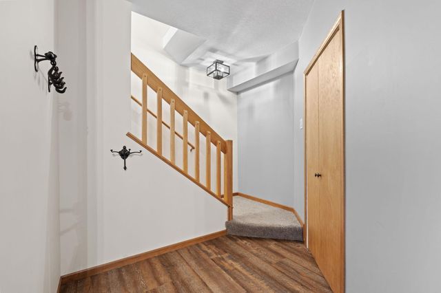 3617 Tanglewood Court, Eagan, MN 55123