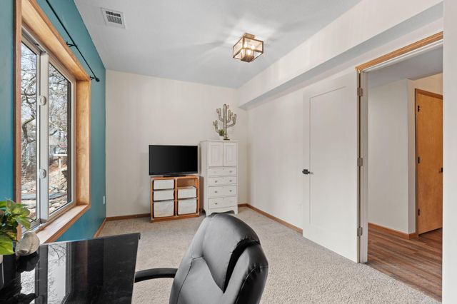 3617 Tanglewood Court, Eagan, MN 55123