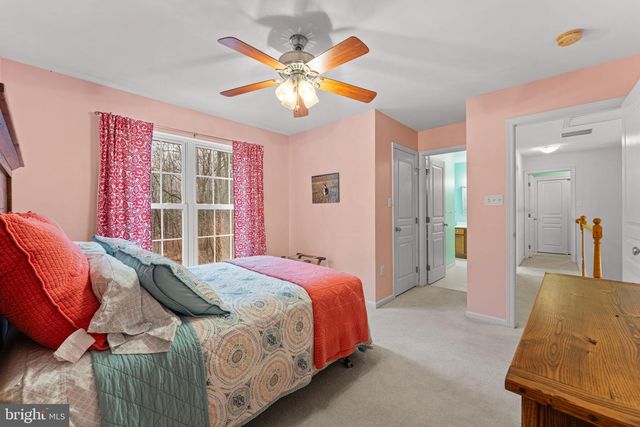 2881 CHESTNUT HILL RD, Pottstown, PA 19465