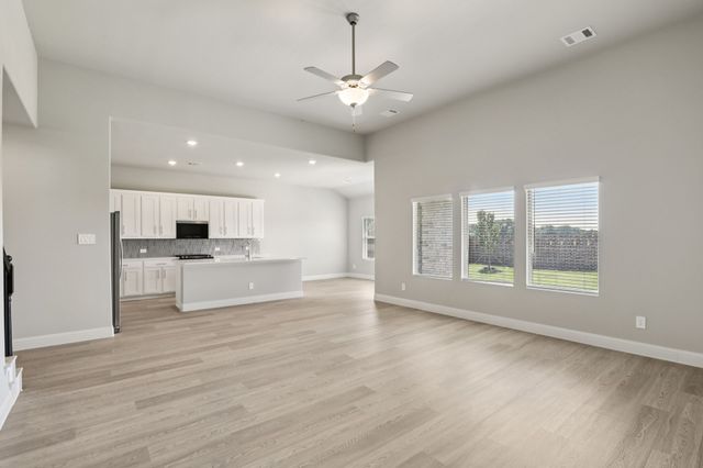 4014 Granbury Drive, Farmersville, TX 75442