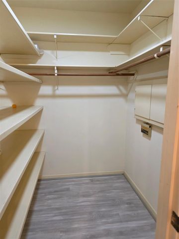 406 Fox Briar, Sugar Land, TX 77478