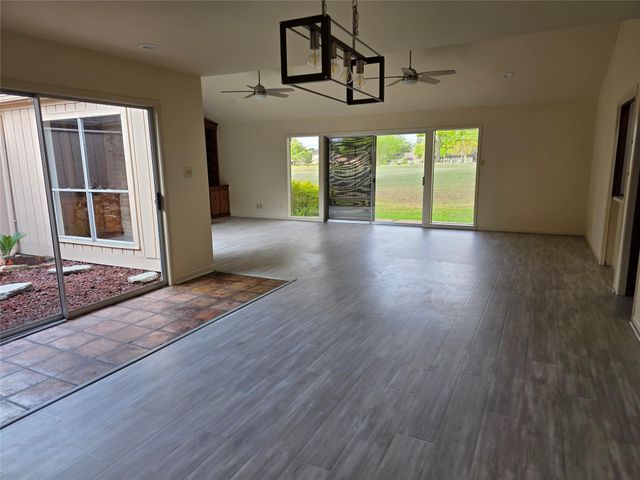 406 Fox Briar, Sugar Land, TX 77478