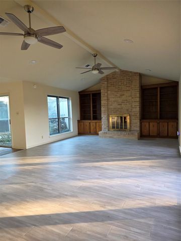 406 Fox Briar, Sugar Land, TX 77478