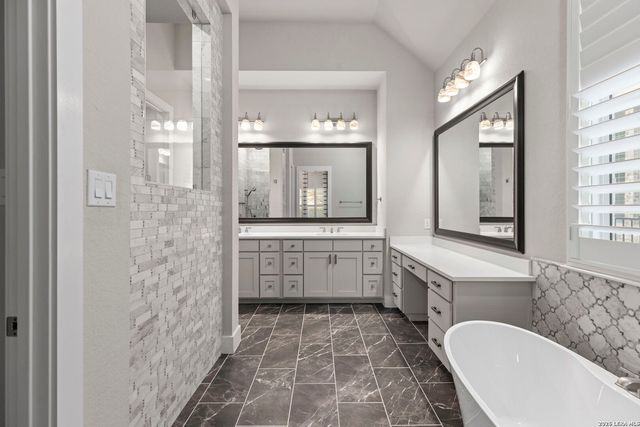 17918 Cantera Ct, San Antonio, TX 78255