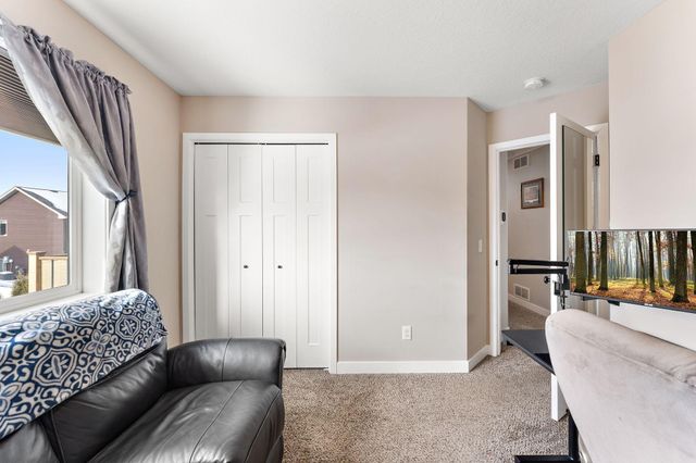 12012 Mayview Curve, Lindstrom, MN 55045