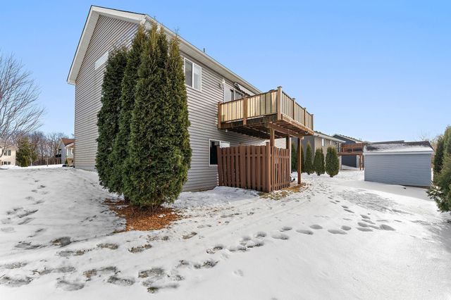 12012 Mayview Curve, Lindstrom, MN 55045