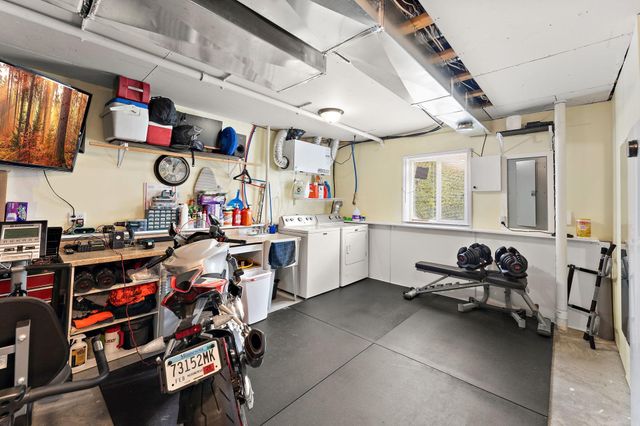 12012 Mayview Curve, Lindstrom, MN 55045