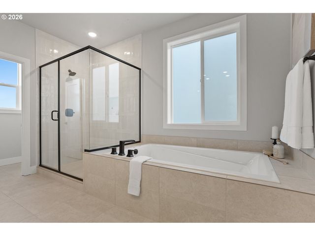 6964 Sw WINDFLOWER St, Wilsonville, OR 97070