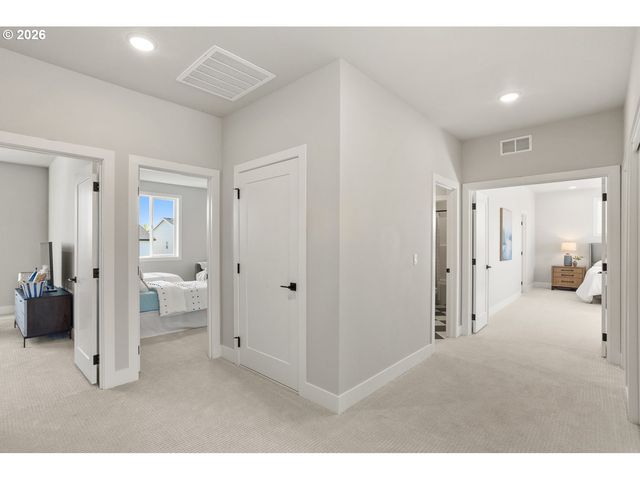 6964 Sw WINDFLOWER St, Wilsonville, OR 97070