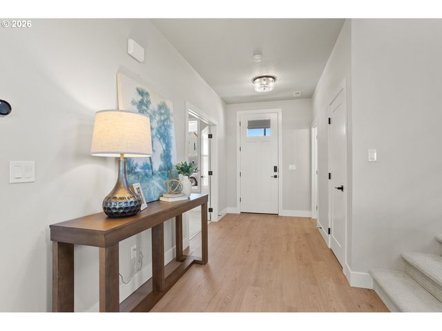6964 Sw WINDFLOWER St, Wilsonville, OR 97070