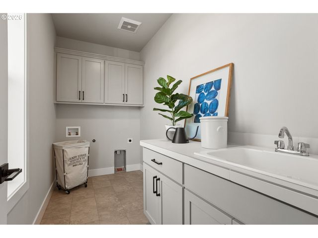 6964 Sw WINDFLOWER St, Wilsonville, OR 97070