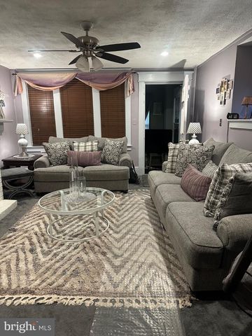 26 COLUMBIA AVE, Trenton, NJ 08618