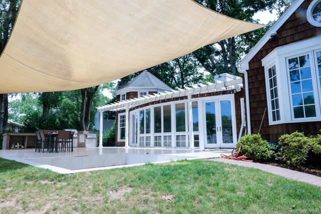658 Shore Acres Drive, Mamaroneck, NY 10543