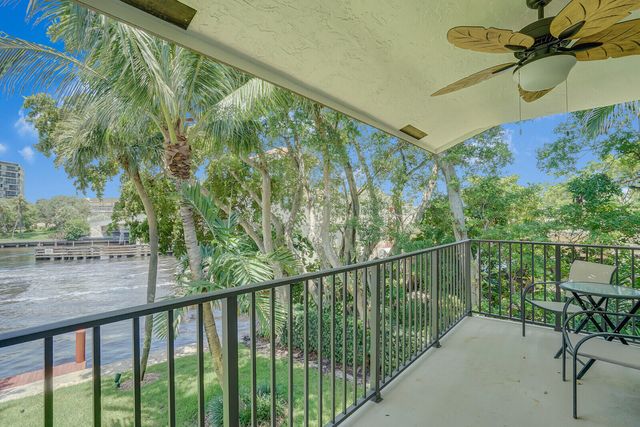 1301 N RIVERSIDE Drive 19, Pompano Beach, FL 33062