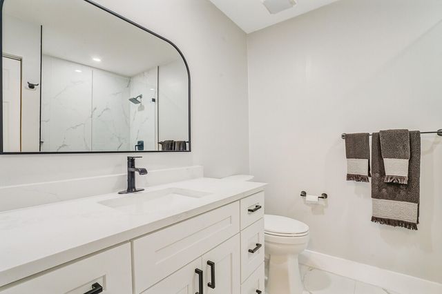 1301 N RIVERSIDE Drive 19, Pompano Beach, FL 33062