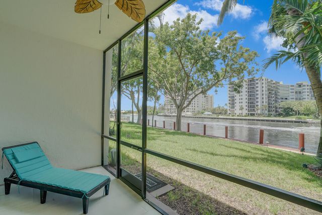 1301 N RIVERSIDE Drive 19, Pompano Beach, FL 33062