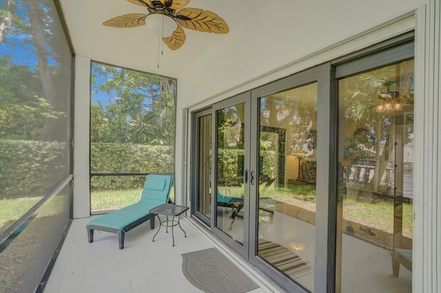 1301 N RIVERSIDE Drive 19, Pompano Beach, FL 33062