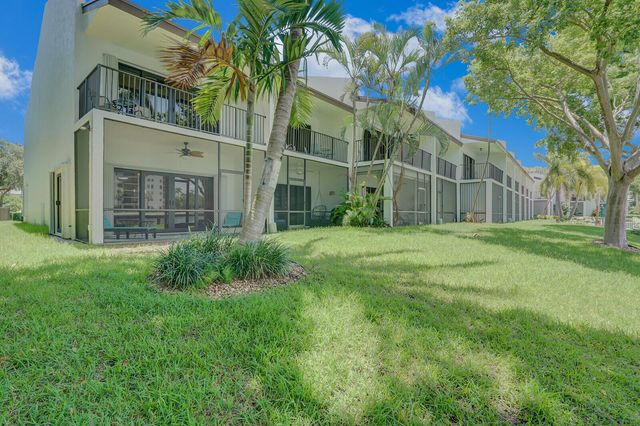 1301 N RIVERSIDE Drive 19, Pompano Beach, FL 33062