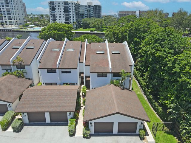 1301 N RIVERSIDE Drive 19, Pompano Beach, FL 33062