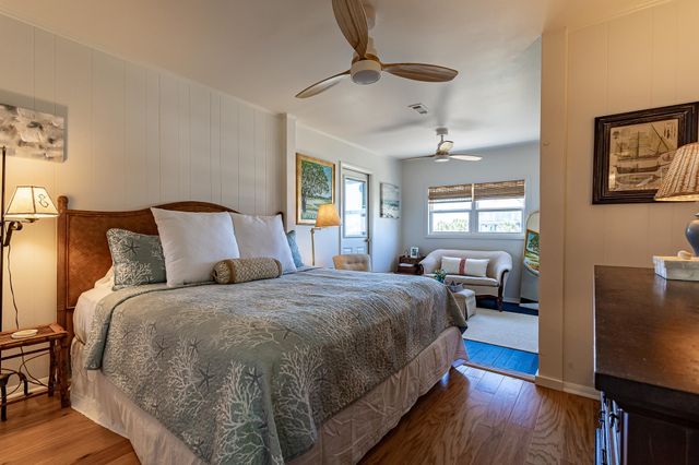 2228 Oyster Cove, Murrells Inlet, SC 29576