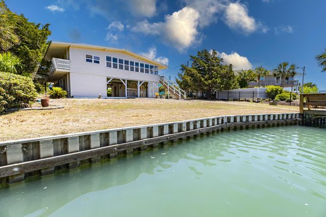 2228 Oyster Cove, Murrells Inlet, SC 29576