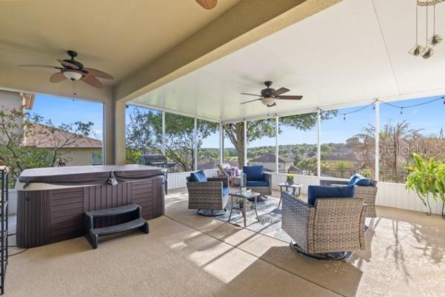 30201 HACKNEY LOOP, Mount Dora, FL 32757