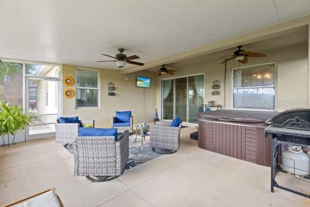 30201 HACKNEY LOOP, Mount Dora, FL 32757