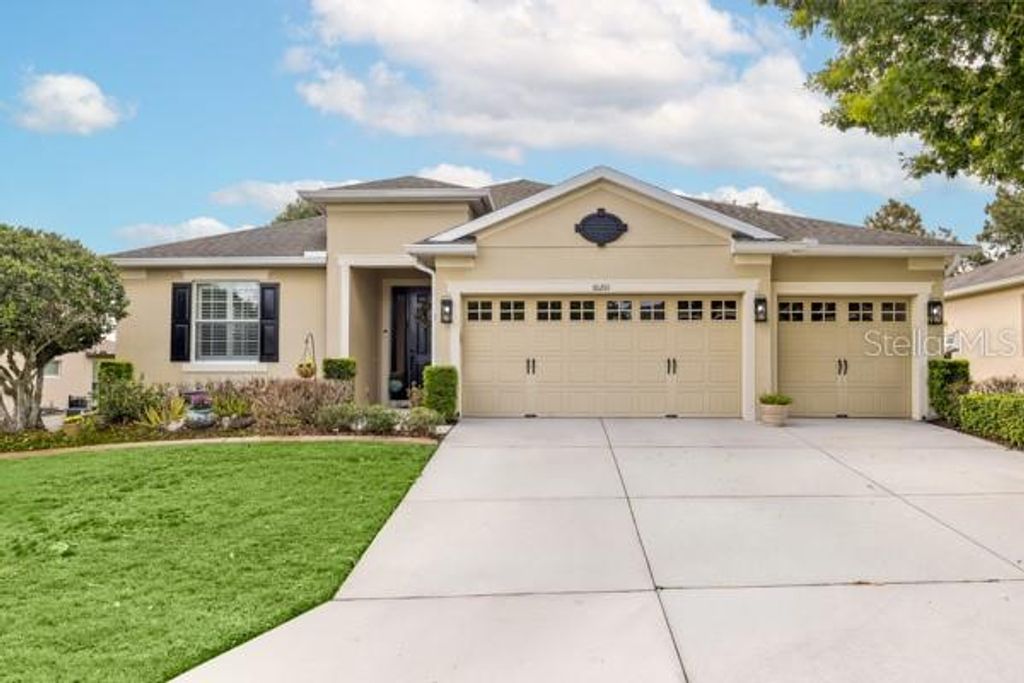 30201 HACKNEY LOOP, Mount Dora, FL 32757