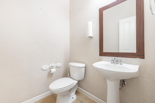 2011 Dillon Drive NE, Rio Rancho, NM 87124