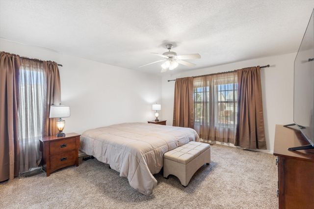 2011 Dillon Drive NE, Rio Rancho, NM 87124