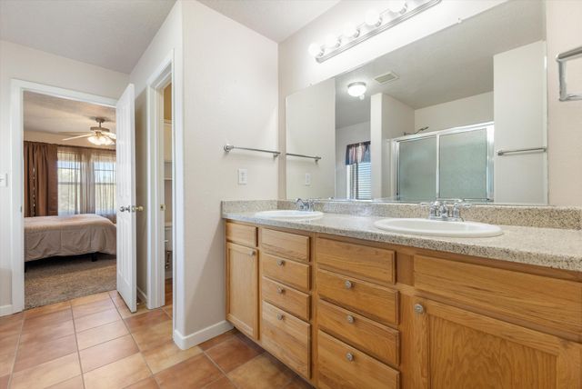 2011 Dillon Drive NE, Rio Rancho, NM 87124