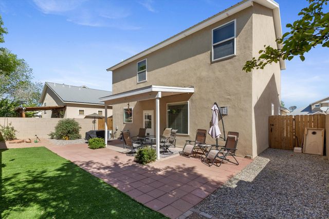 2011 Dillon Drive NE, Rio Rancho, NM 87124