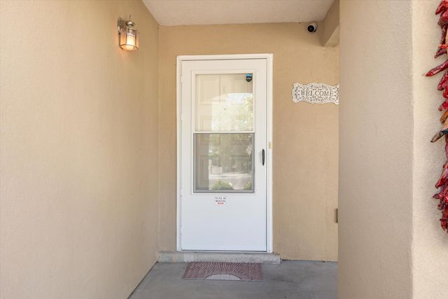 2011 Dillon Drive NE, Rio Rancho, NM 87124