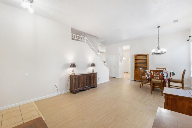 2011 Dillon Drive NE, Rio Rancho, NM 87124