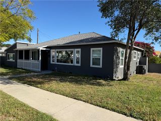 7358 Riverton, Sun Valley, CA 91352