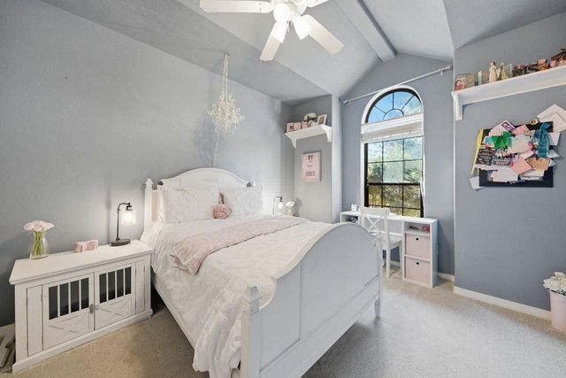 2922 Twisted Oak Drive, Brenham, TX 77833