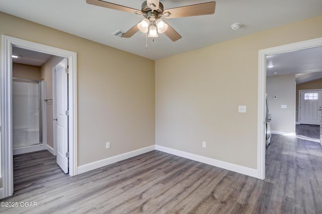 604 N Ball Street, Webb City, MO 64870