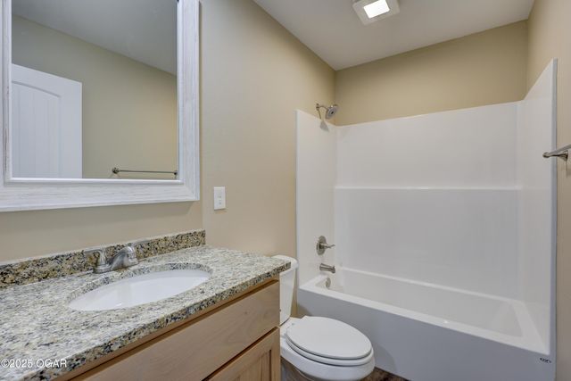 604 N Ball Street, Webb City, MO 64870