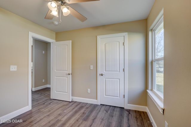 604 N Ball Street, Webb City, MO 64870