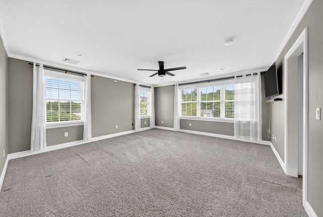 586 Hart St, Dighton, MA 02715