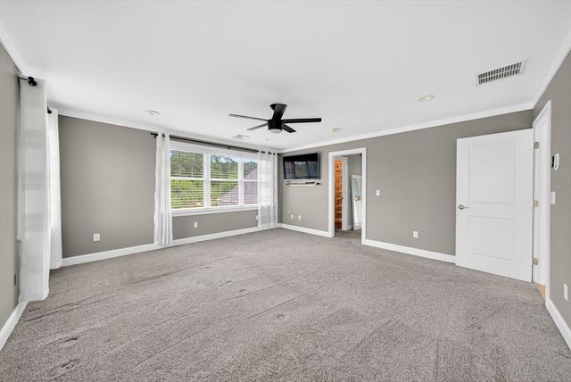 586 Hart St, Dighton, MA 02715