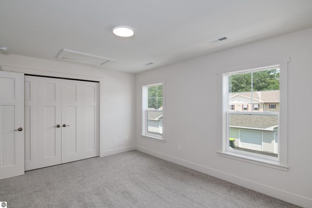 1548 Simsbury Street # 8, Traverse City, MI 49686