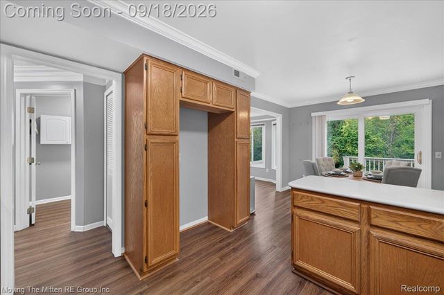 42398 Trent Drive, Canton Charter Township, MI 48188