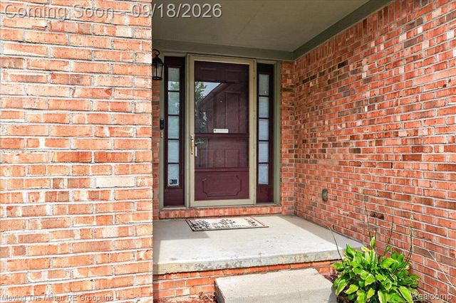 42398 Trent Drive, Canton Charter Township, MI 48188