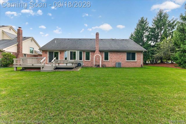 42398 Trent Drive, Canton Charter Township, MI 48188