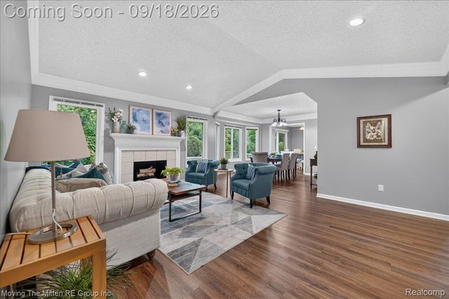 42398 Trent Drive, Canton Charter Township, MI 48188